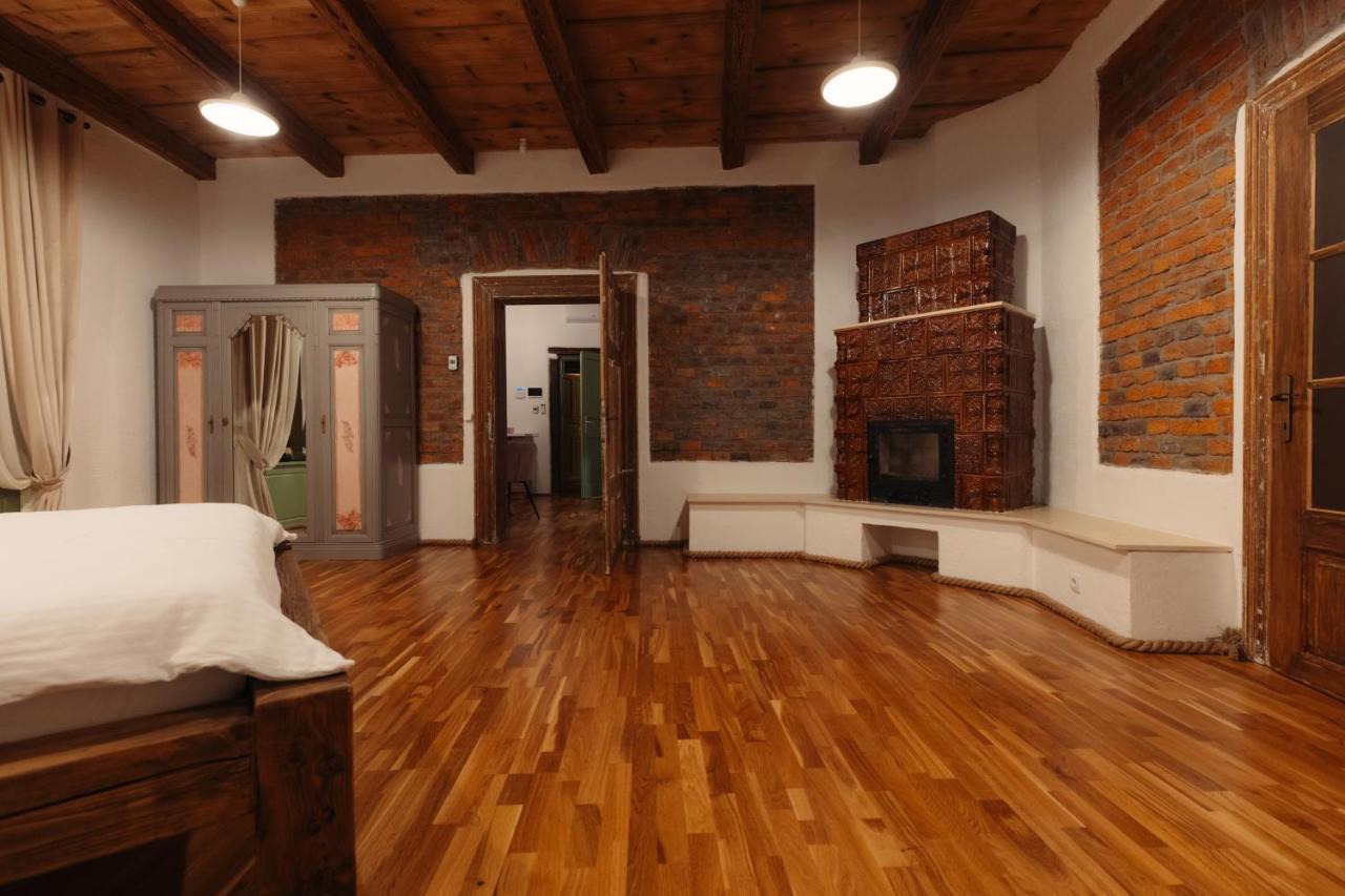 Casa 1901 Aparthotel Baia Mare Exteriör bild